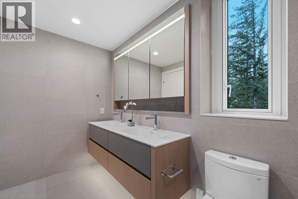 1003 3963 UPLANDS WAY, West Vancouver