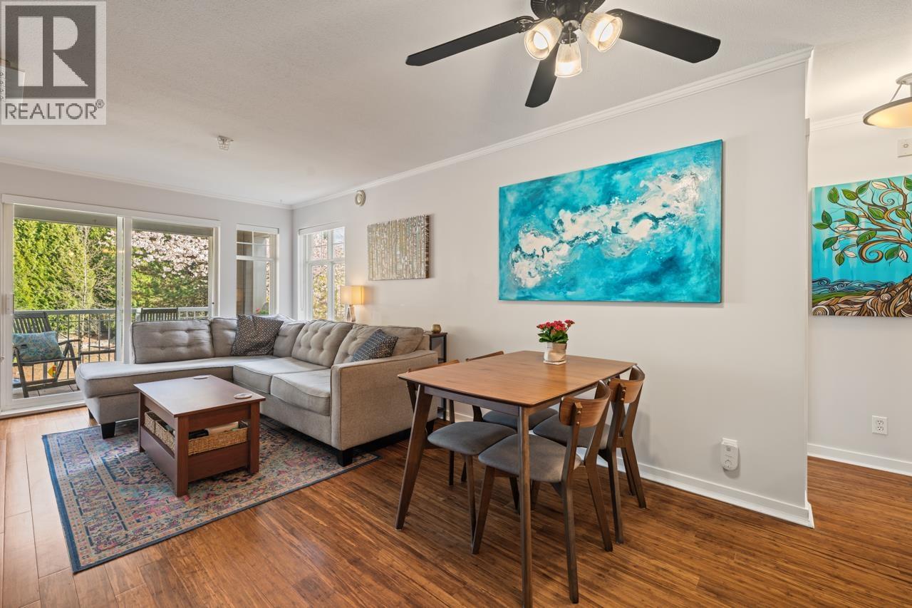 310 1428 PARKWAY BOULEVARD, Coquitlam