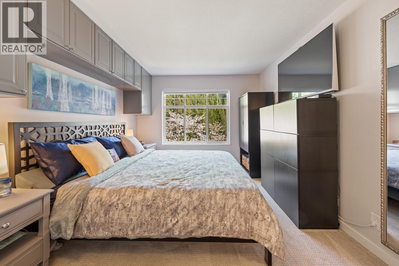 310 1428 PARKWAY BOULEVARD, Coquitlam