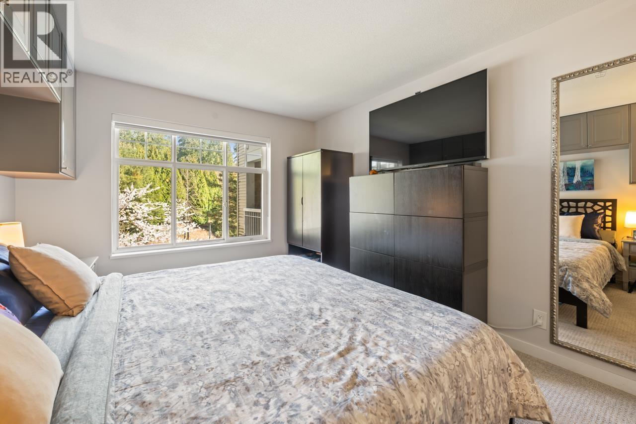 310 1428 PARKWAY BOULEVARD, Coquitlam