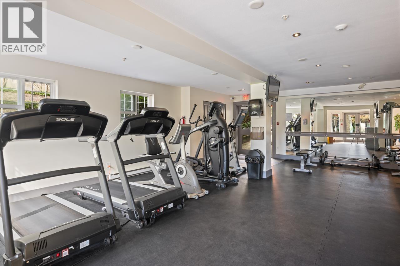 310 1428 PARKWAY BOULEVARD, Coquitlam