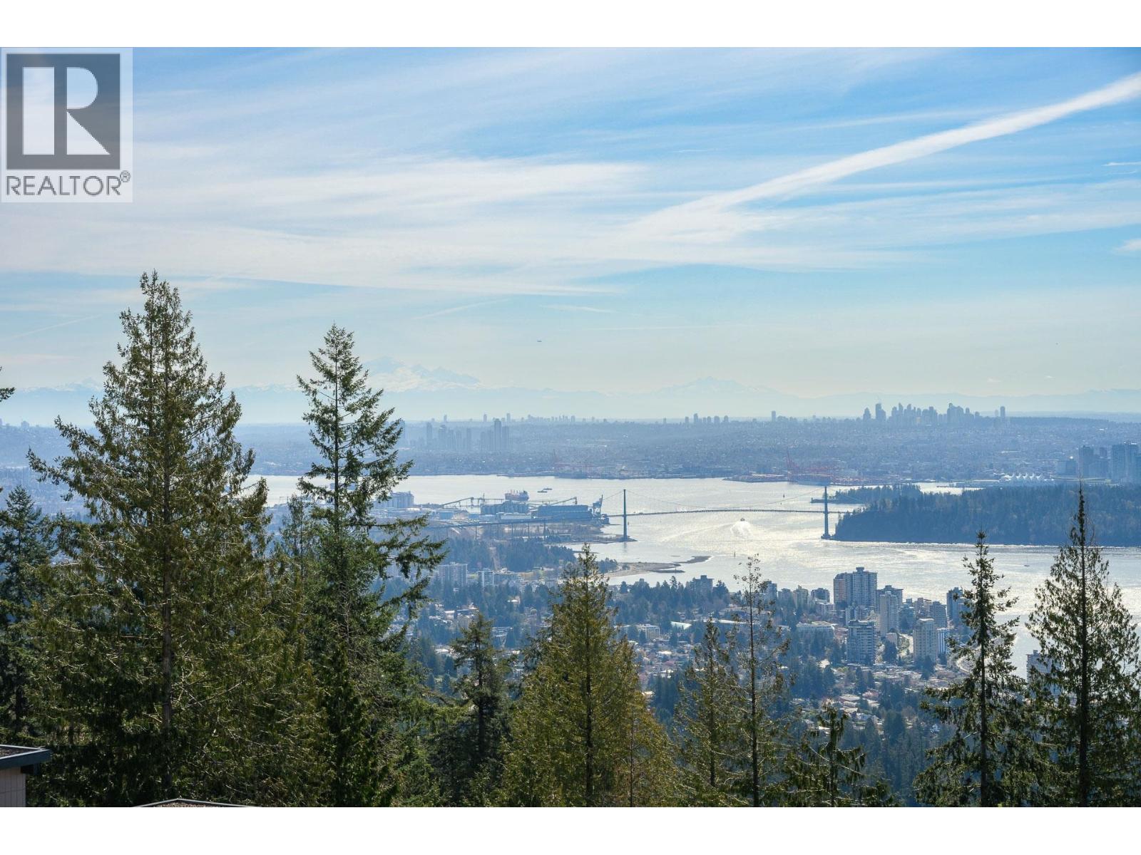 605 3963 UPLANDS WAY, West Vancouver