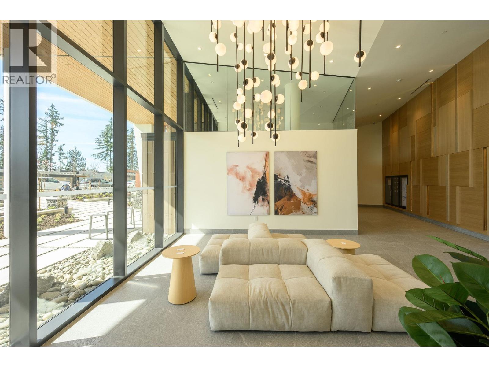 605 3963 UPLANDS WAY, West Vancouver