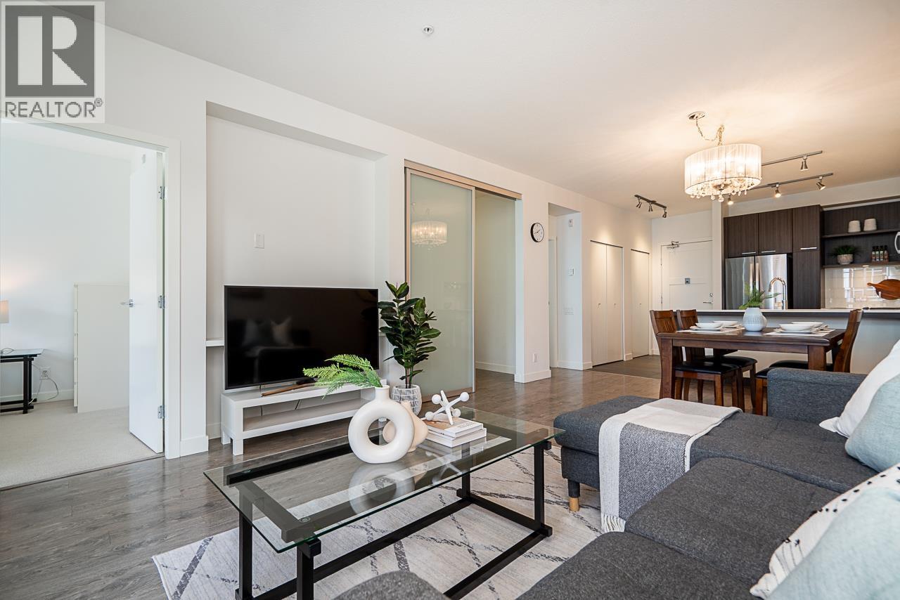 313 553 FOSTER AVENUE, Coquitlam