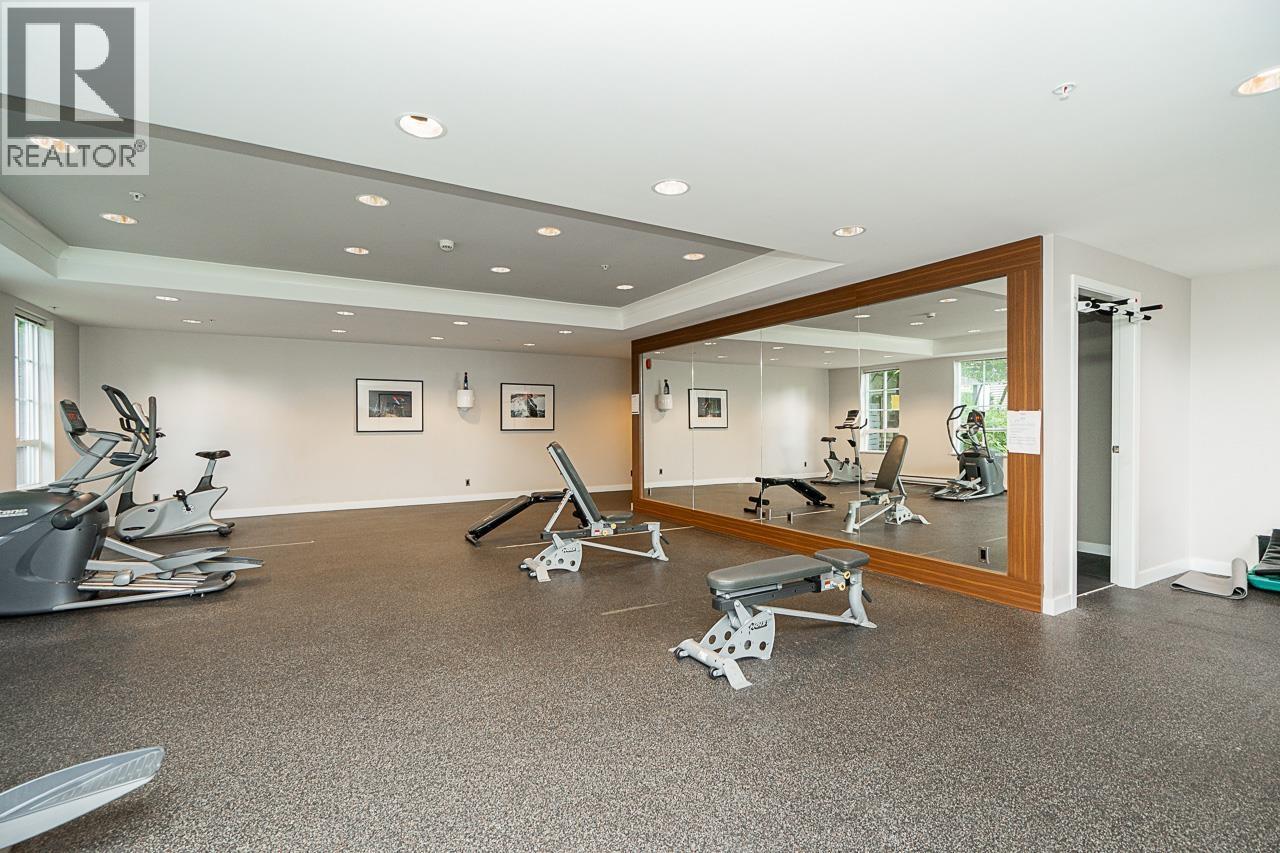 313 553 FOSTER AVENUE, Coquitlam