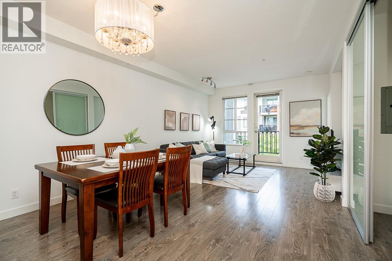 313 553 FOSTER AVENUE, Coquitlam