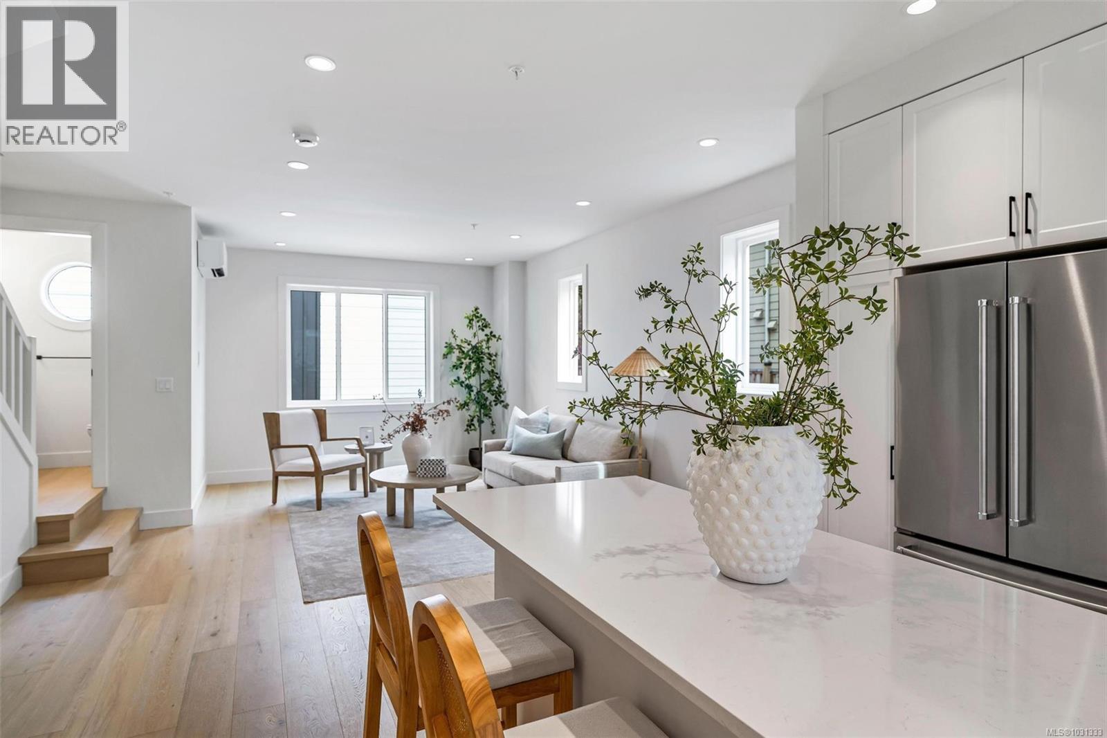 #4 10145 FIFTH ST - 10