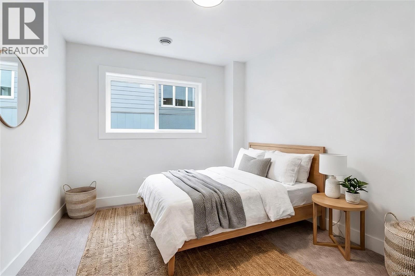 #4 10145 FIFTH ST - 26