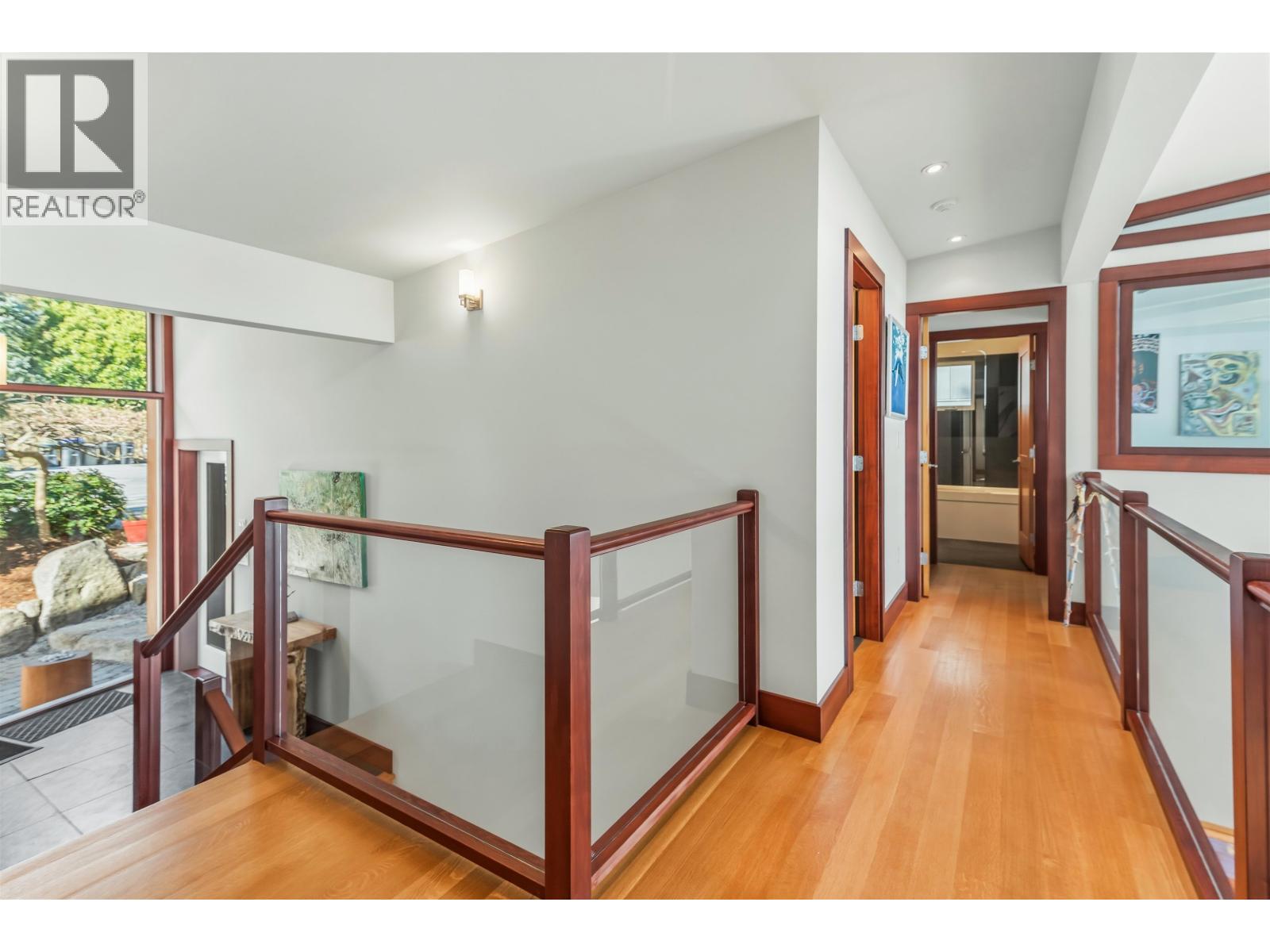 6085 SILVERSTONE LANE, Sechelt