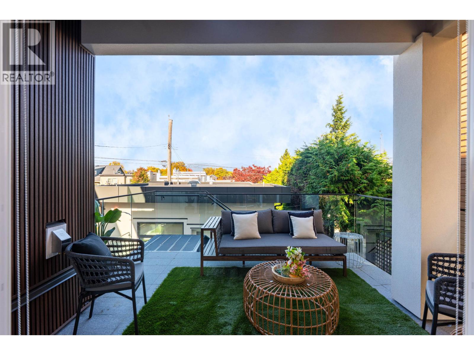 3711 W 24TH AVENUE, Vancouver