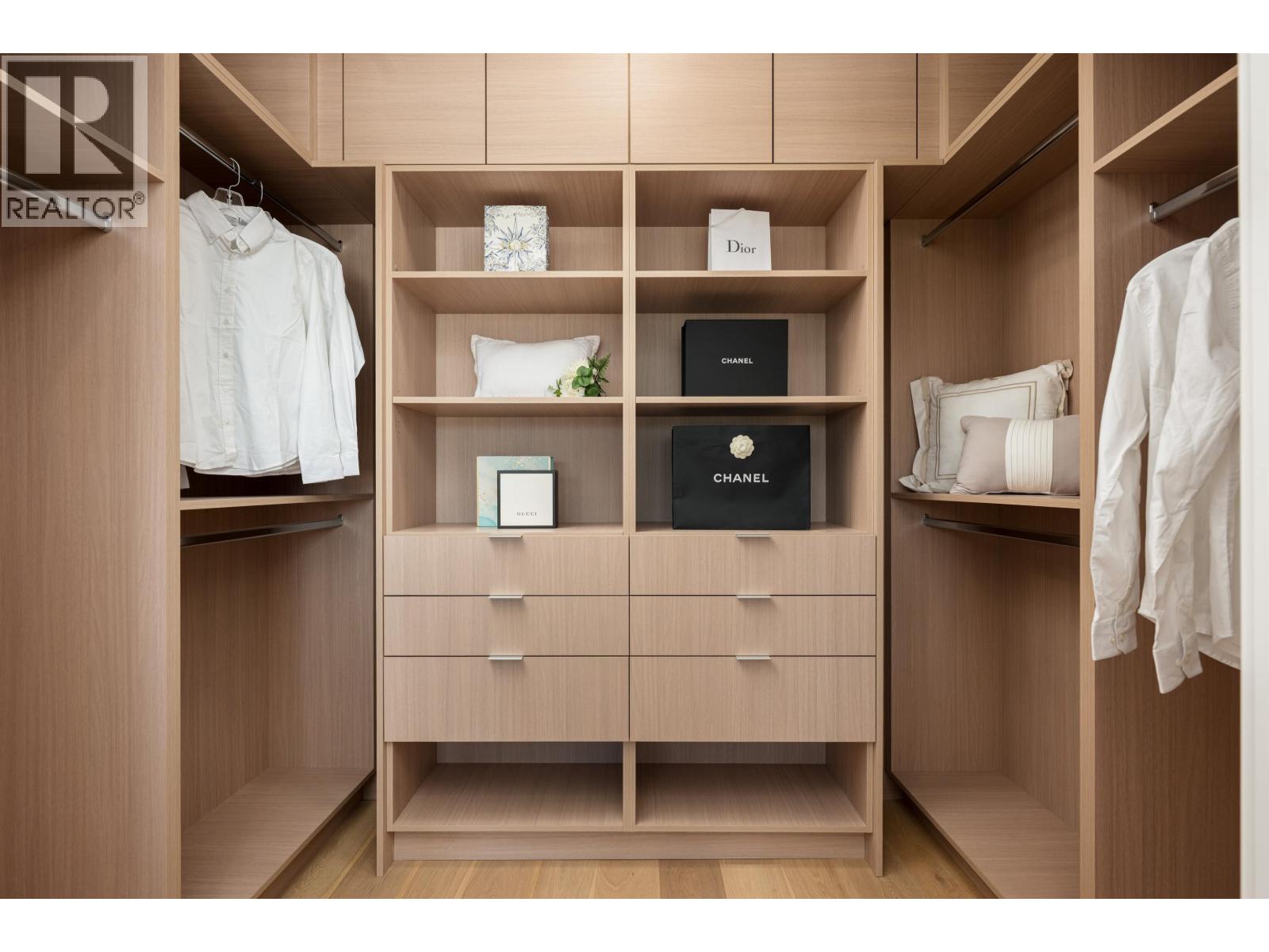 3711 W 24TH AVENUE, Vancouver