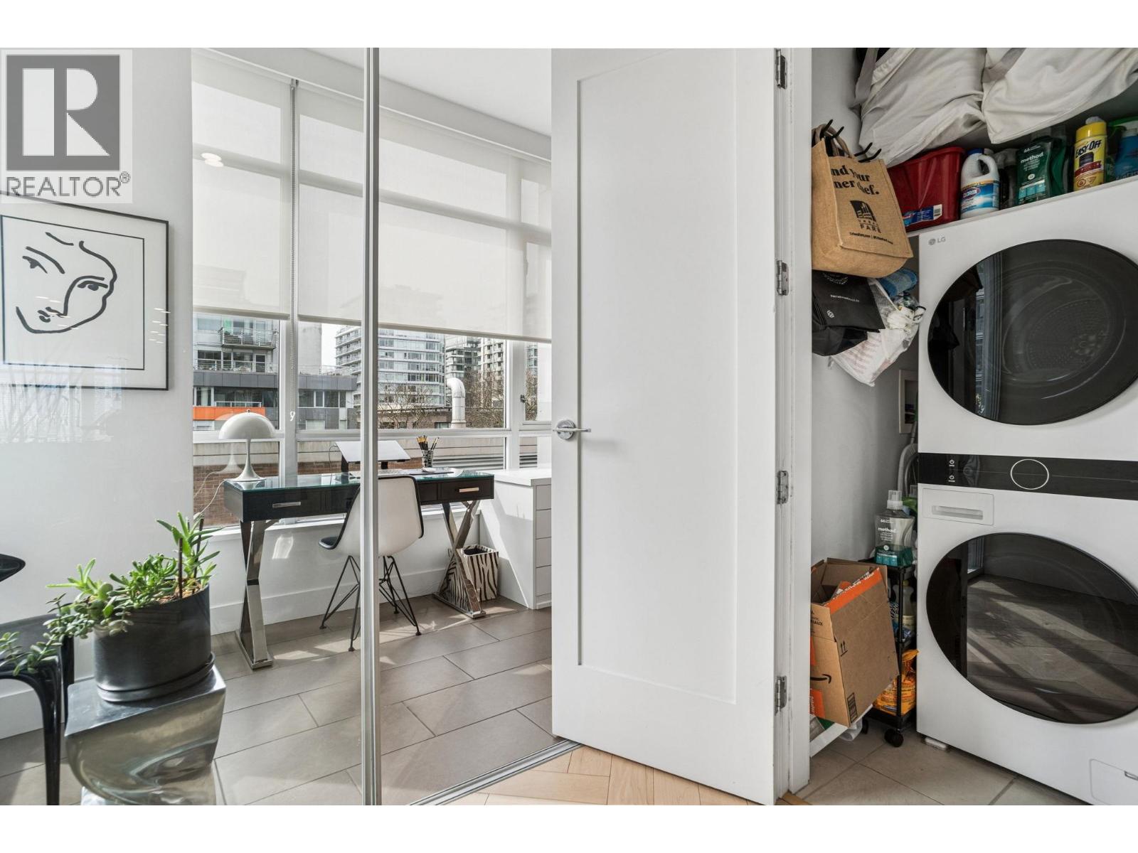 501 138 ATHLETES WAY, Vancouver