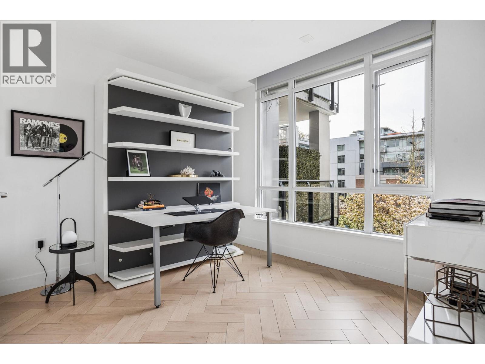 501 138 ATHLETES WAY, Vancouver