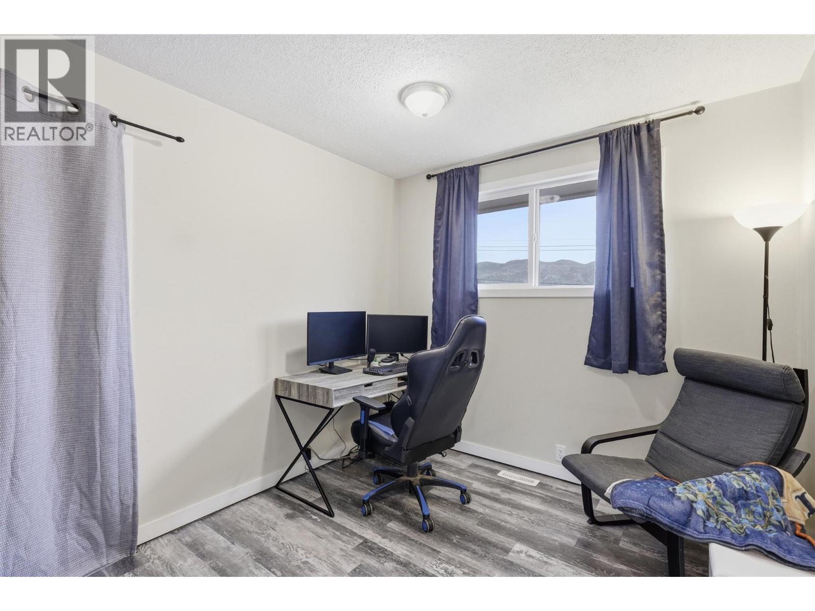 2569 CRESTLINE PLACE - 25