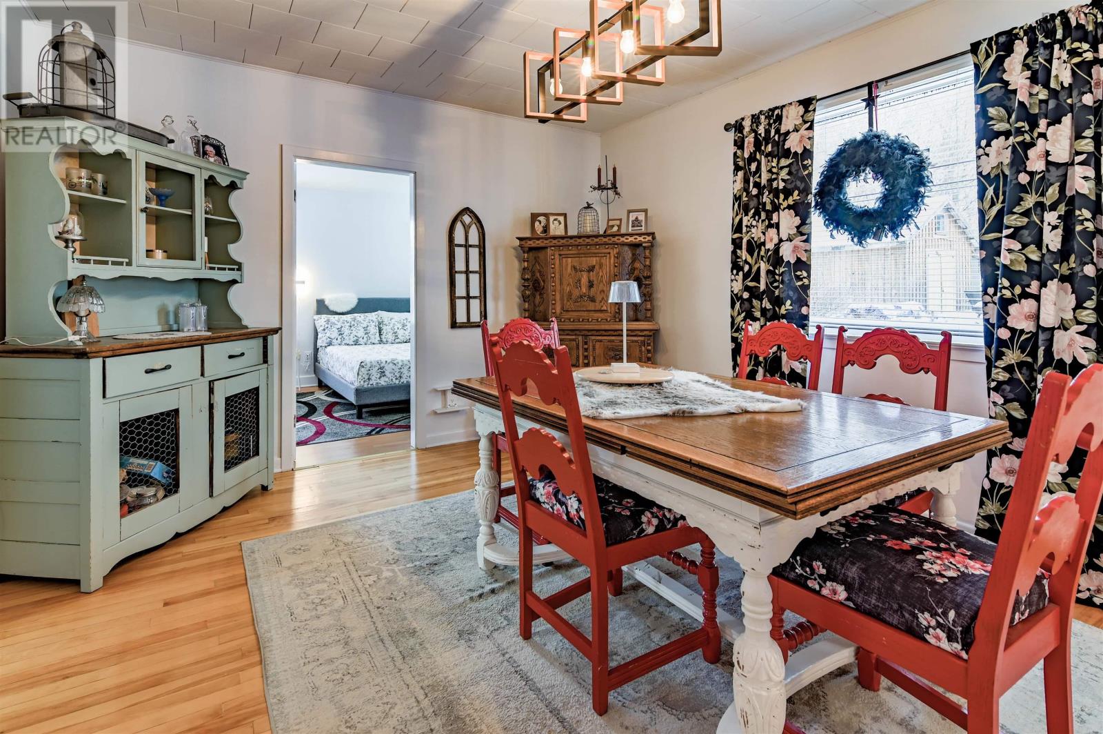 Property 16 of 41 of 201 Main Street