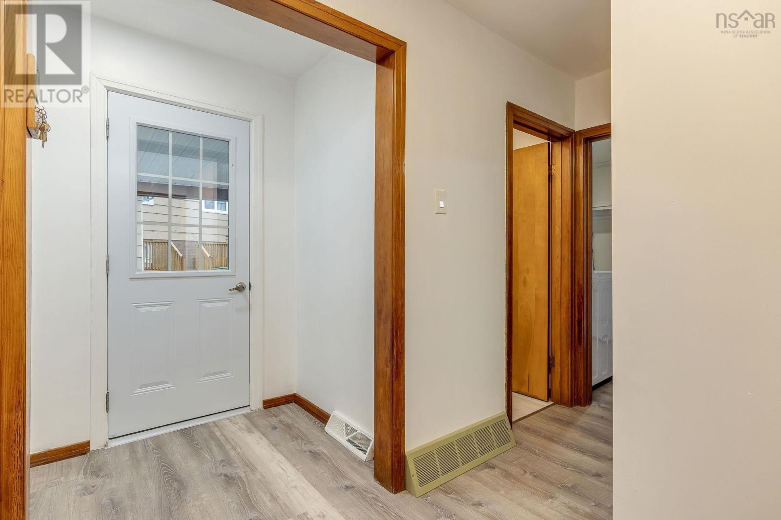 Property 3 of 30 of 7 Palisade Place