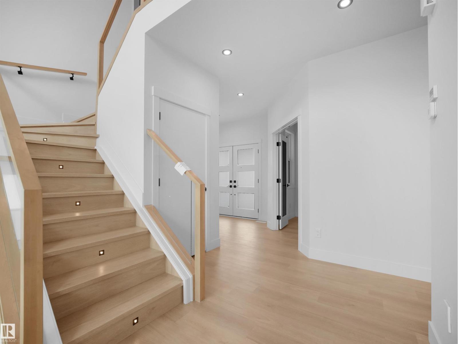 165 EDGEWATER CI — photo 12