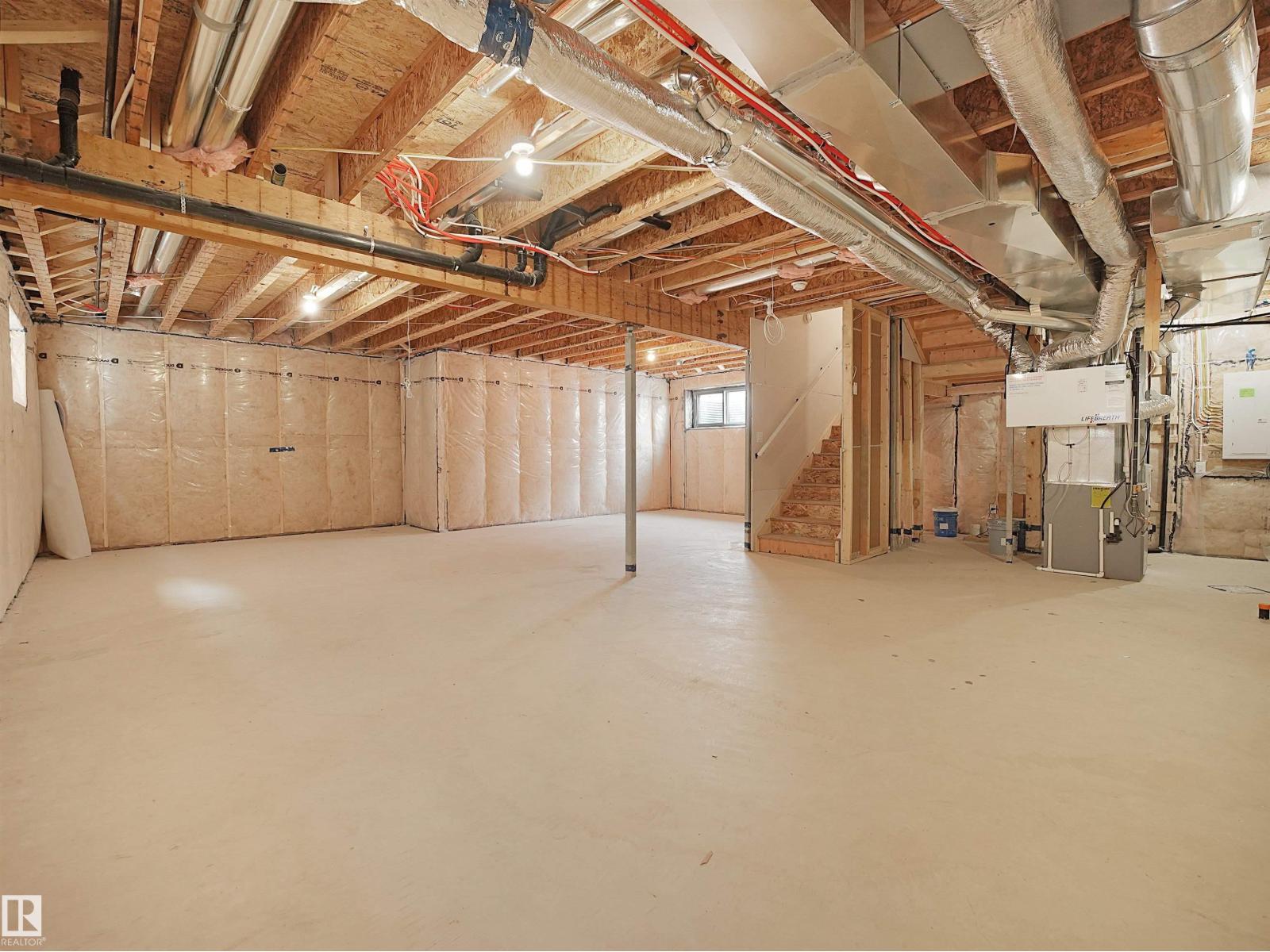 165 EDGEWATER CI — photo 47