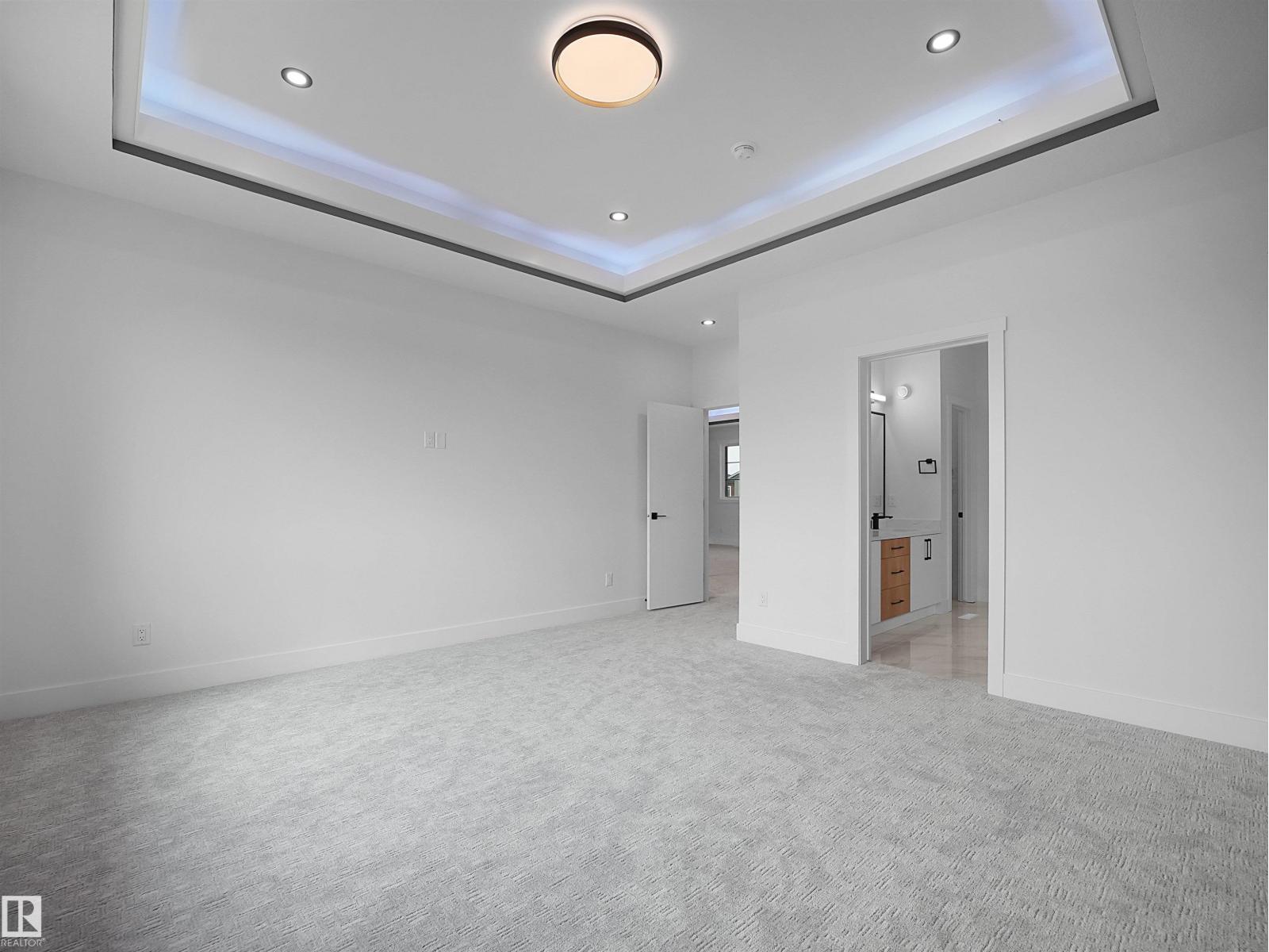 165 EDGEWATER CI — photo 33