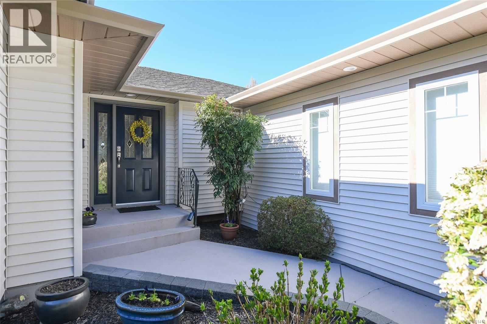 2175 Bolt Ave, Comox