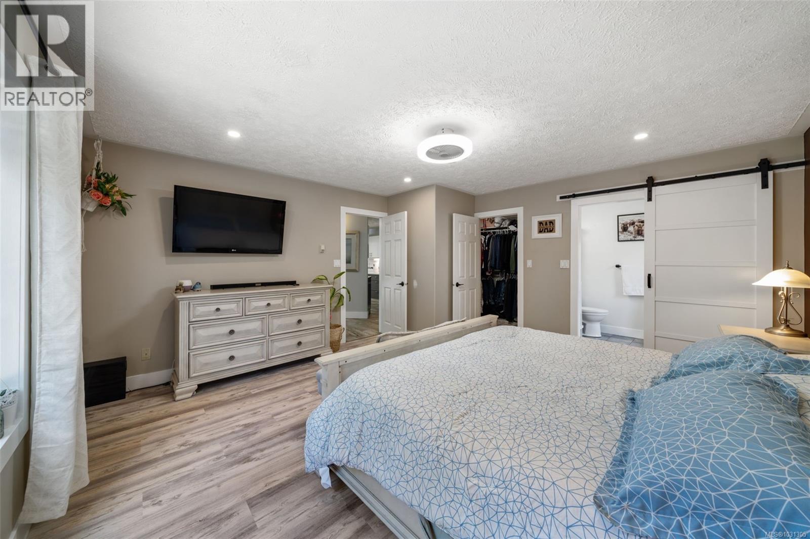 212 Cowichan Ave E, Lake Cowichan