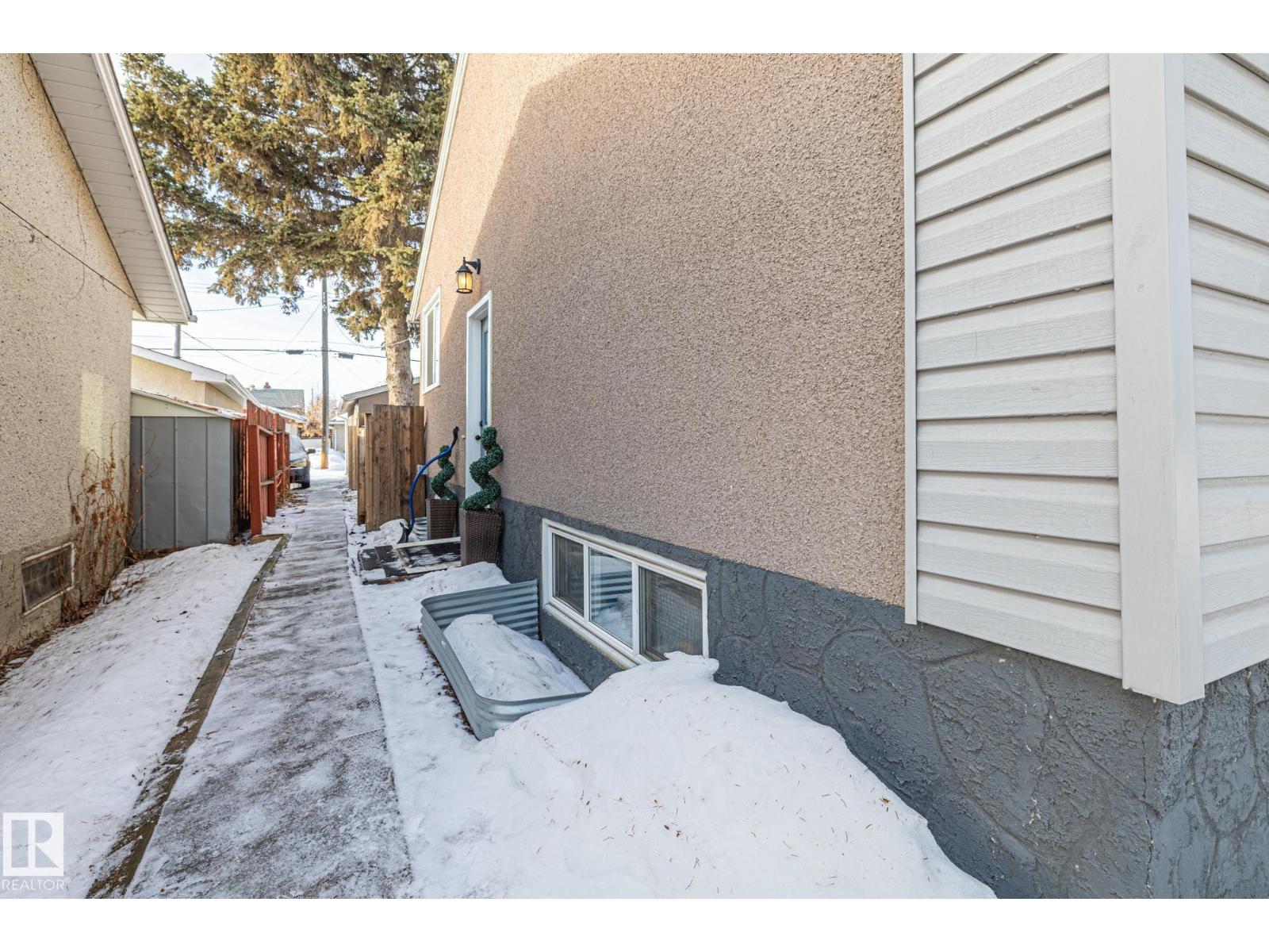 13608 137 ST NW, Edmonton