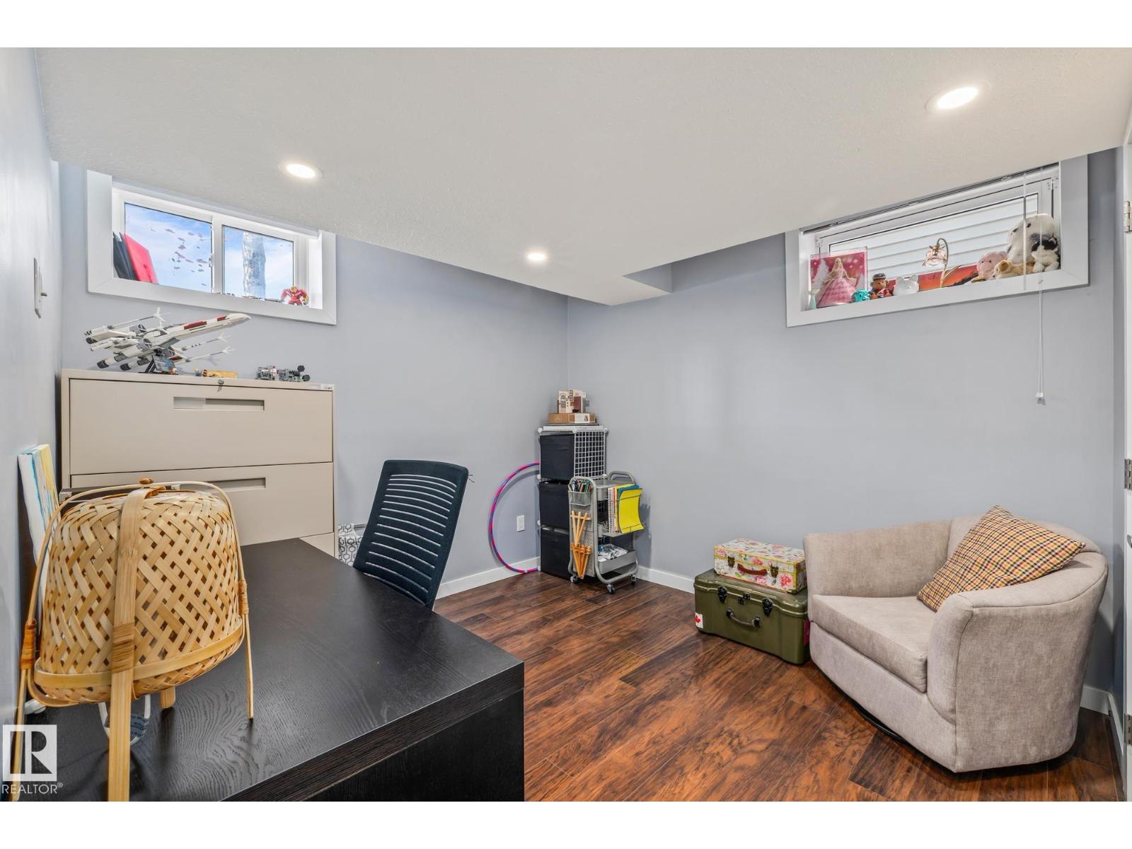 13608 137 ST NW, Edmonton