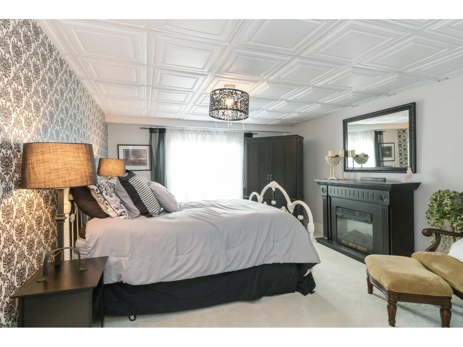 18 16888 80 AVENUE, Surrey