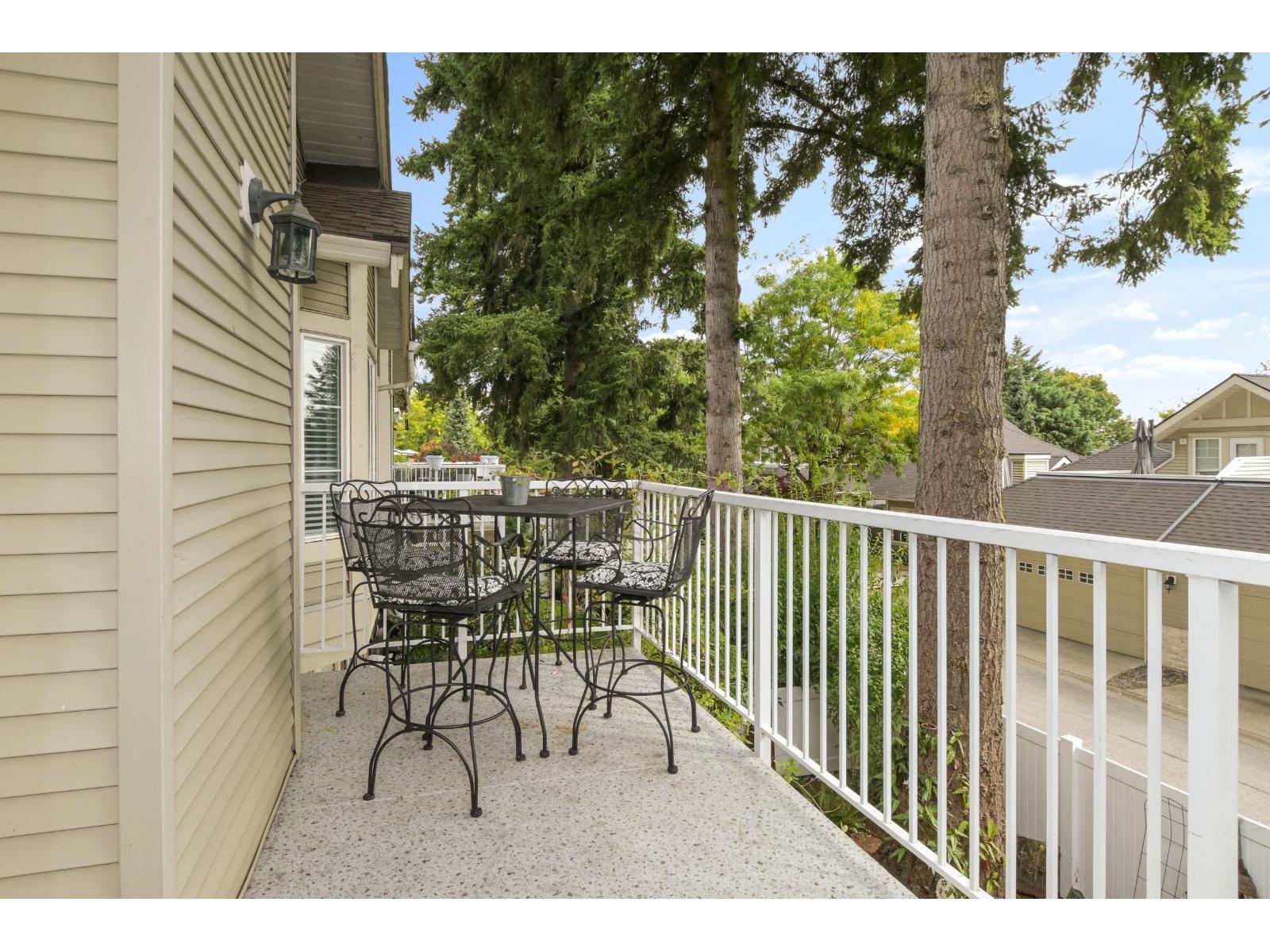18 16888 80 AVENUE, Surrey