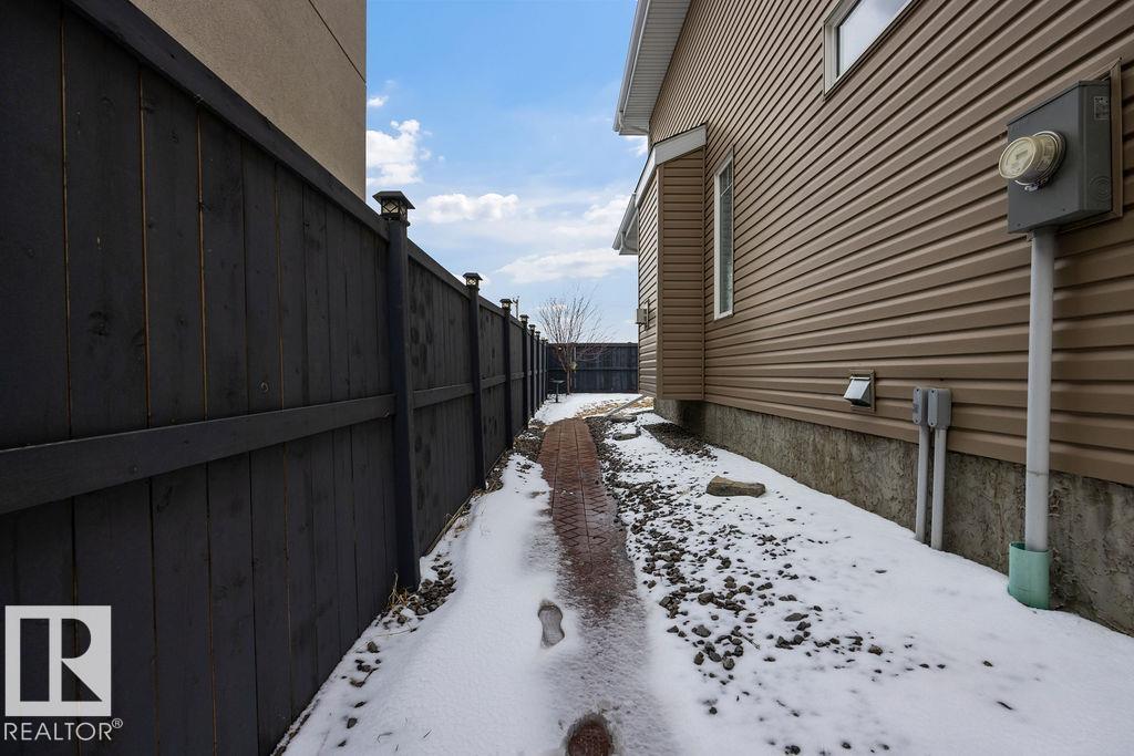 3128 58 AV NE - 5