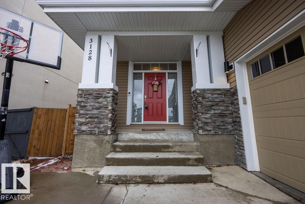 3128 58 AV NE - 4