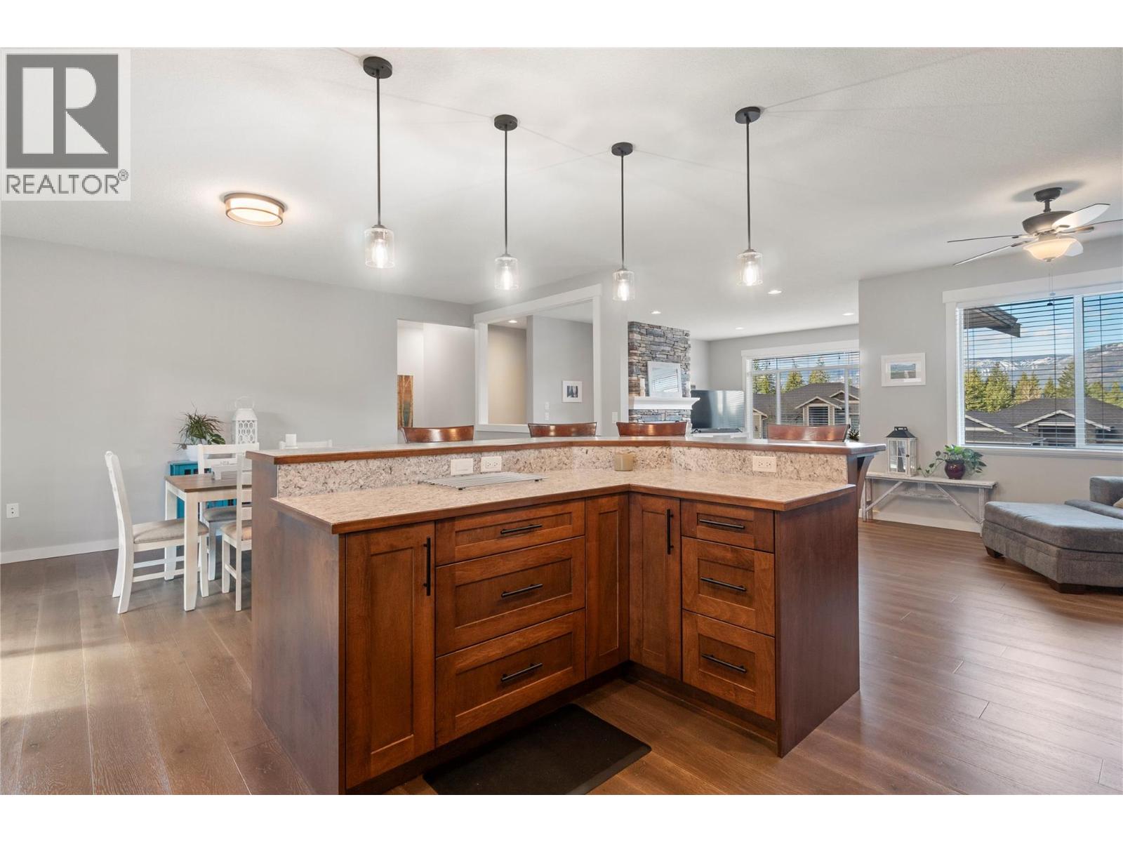 1120 24 Street SE - 8