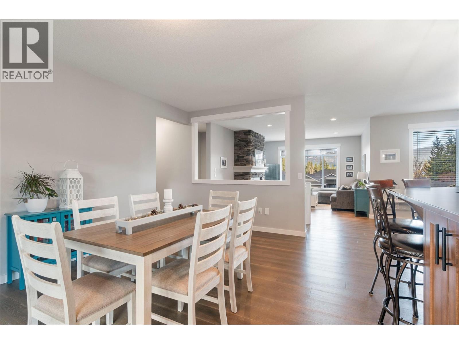 1120 24 Street SE - 24