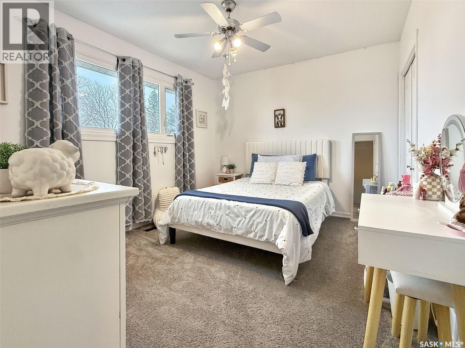 Single Family House for Sale in  th AVENUE NW Swift Current 