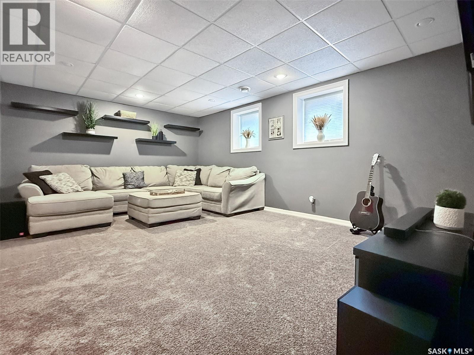 Single Family House for Sale in  th AVENUE NW Swift Current 