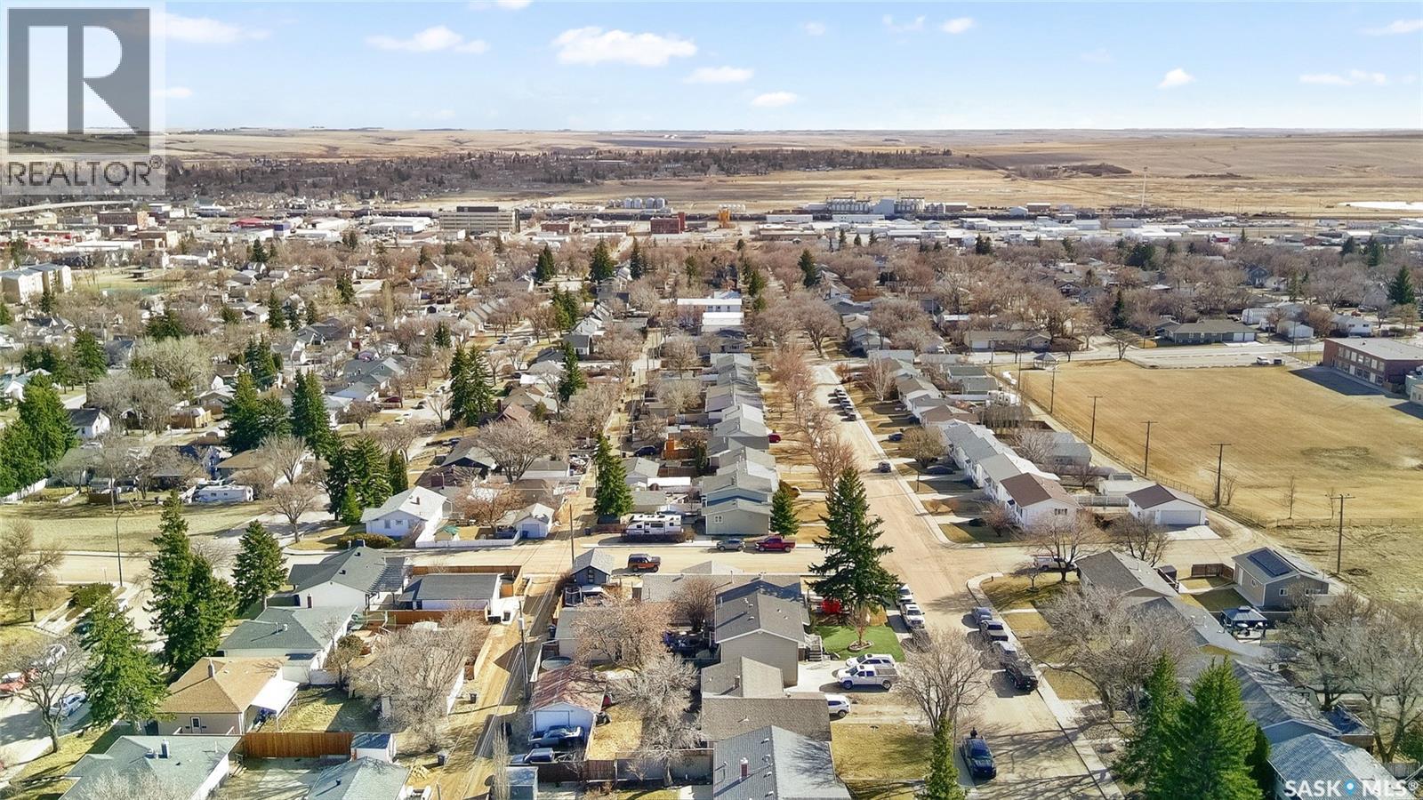 Single Family House for Sale in  th AVENUE NW Swift Current 