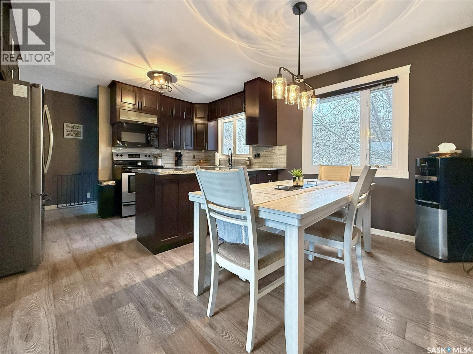 Single Family House for Sale in  th AVENUE NW Swift Current 