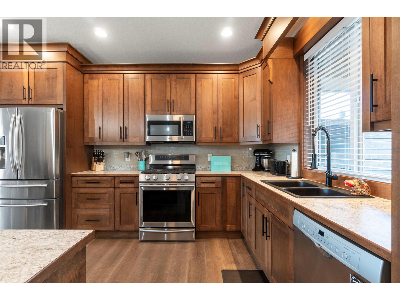 1120 24 Street SE - 5
