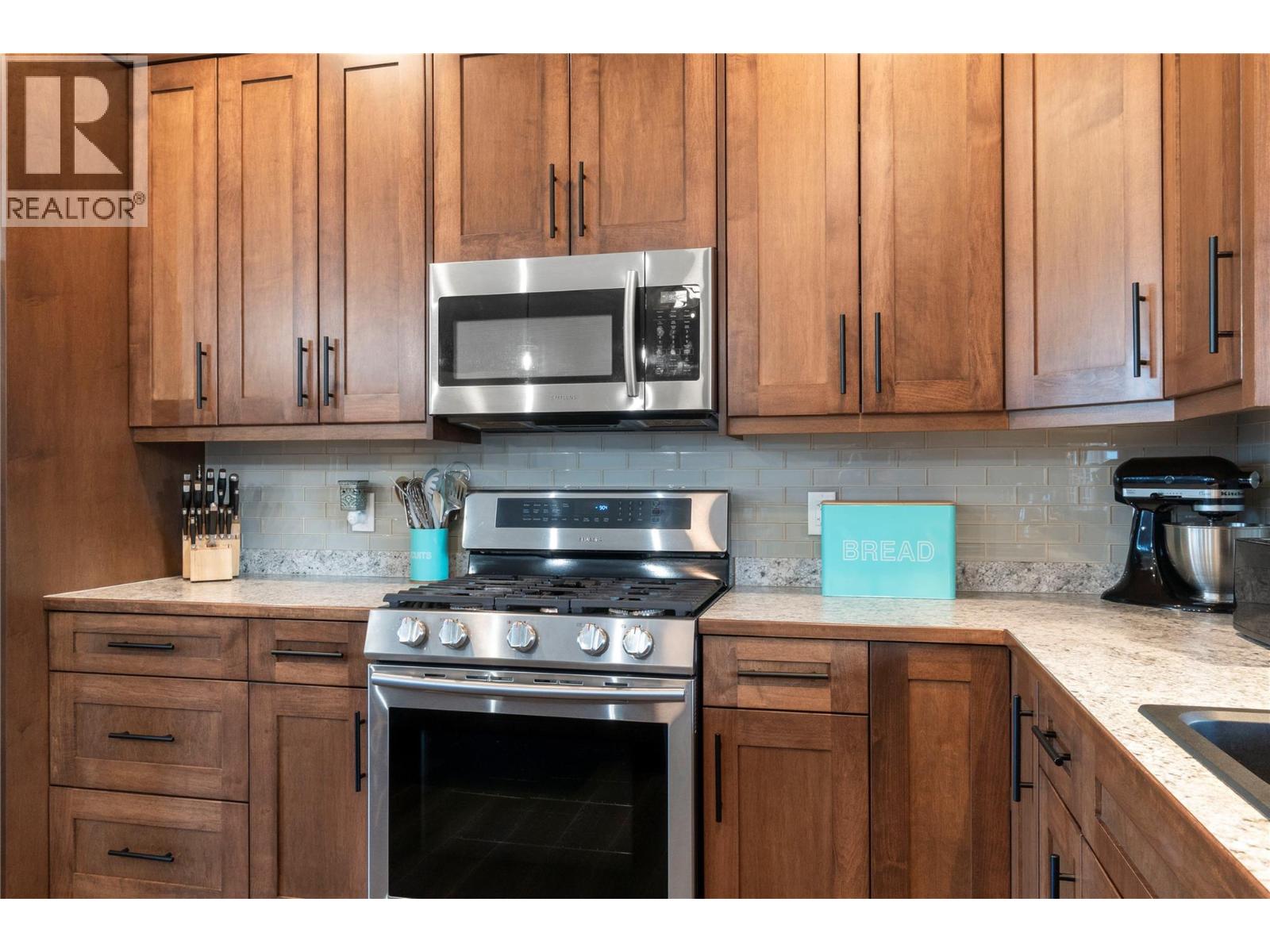 1120 24 Street SE - 6