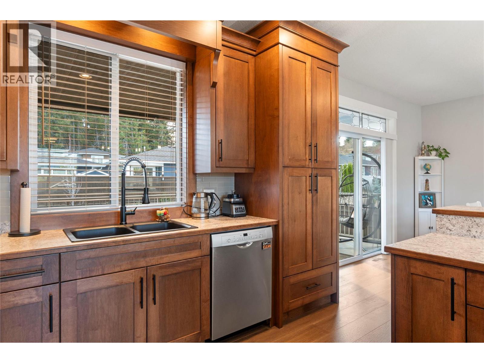 1120 24 Street SE - 11