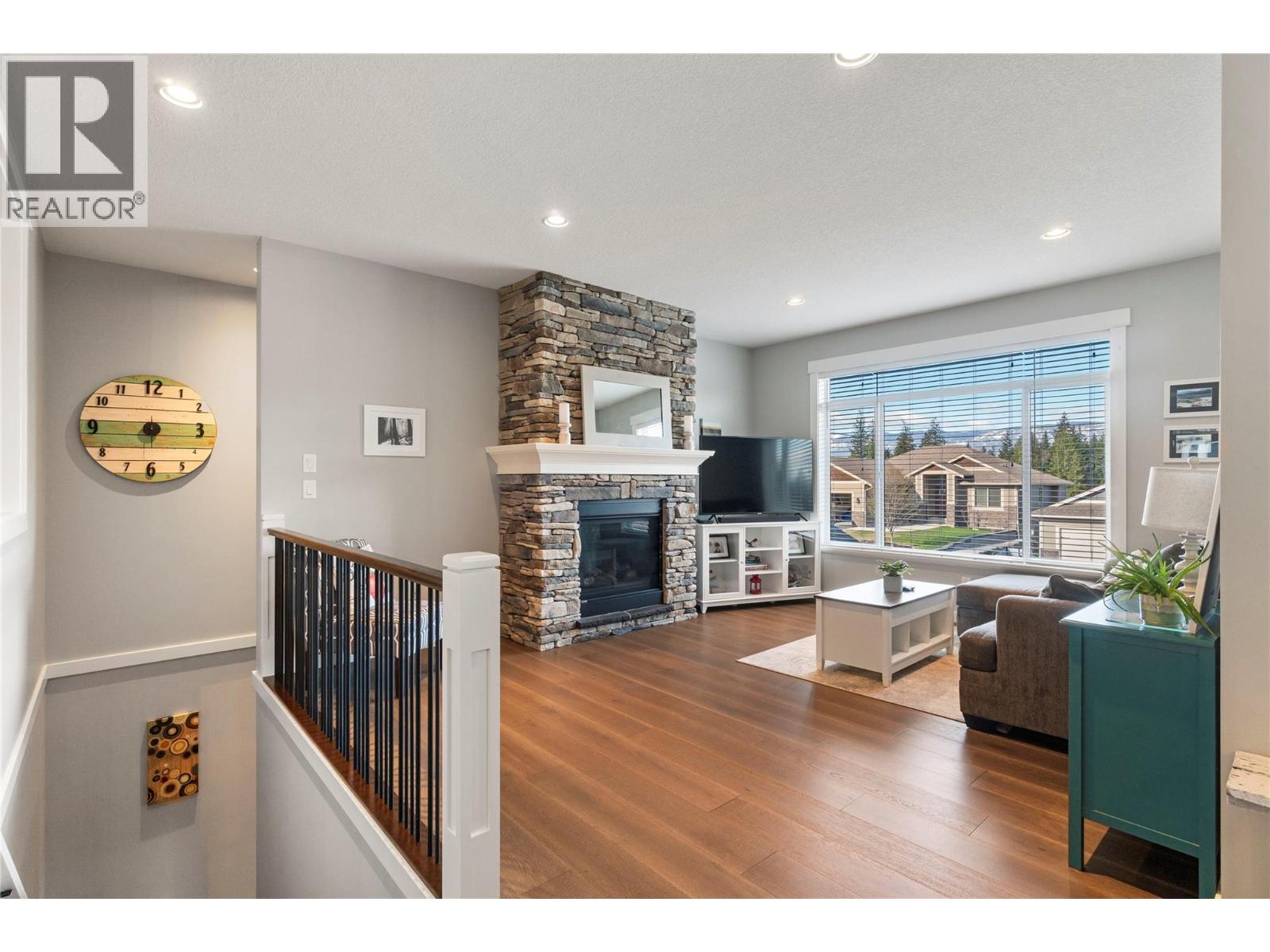 1120 24 Street SE - 19