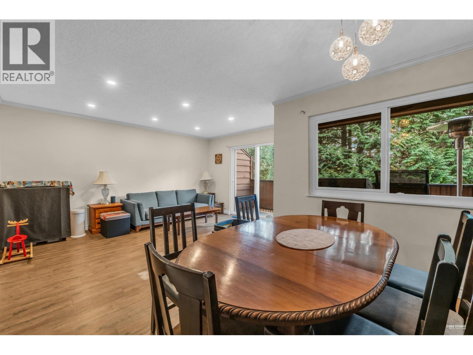 202 CARDIFF WAY, Port Moody