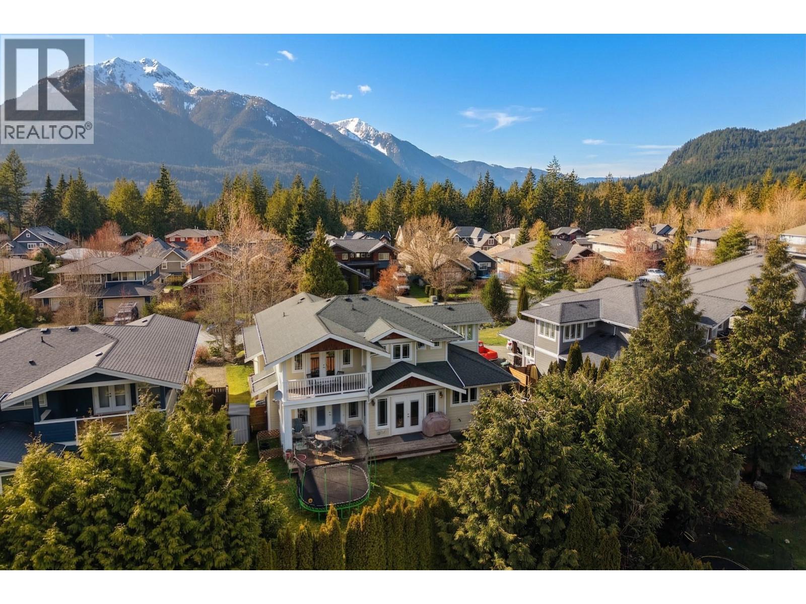1012 CONDOR PLACE, Squamish