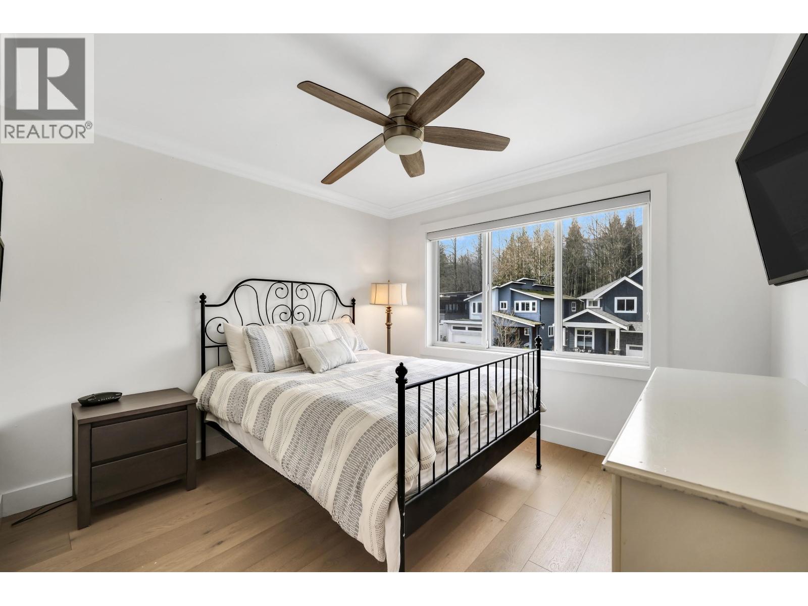 39226 FALCON CRESCENT, Squamish