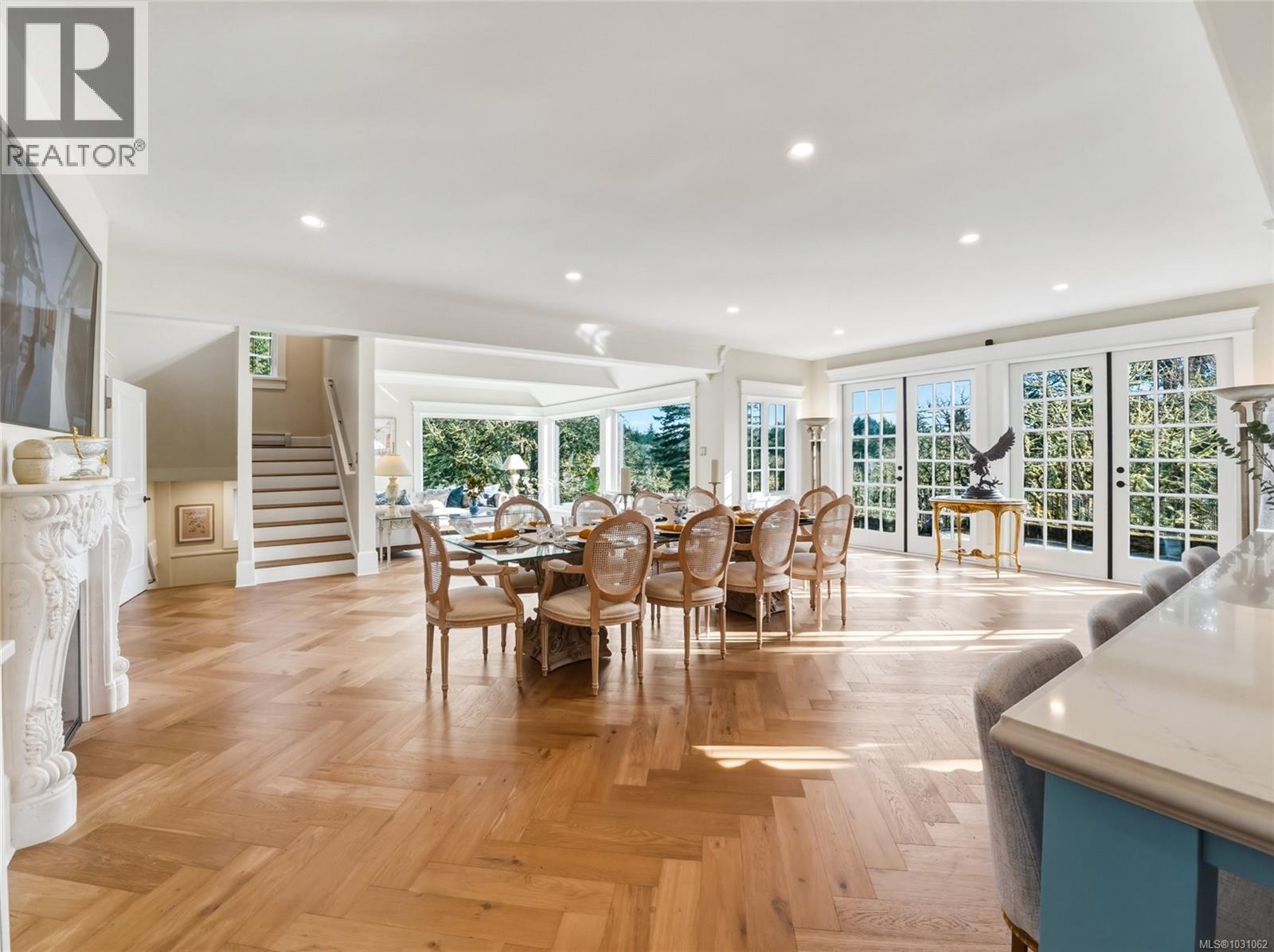 1708 WOODSEND DR - 43