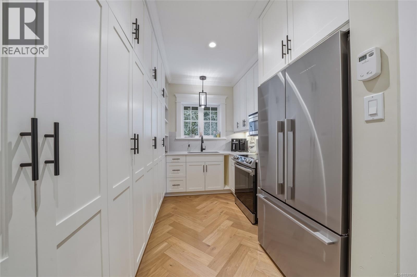 1708 WOODSEND DR - 68