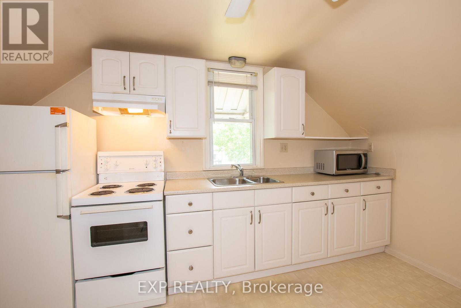 106 HAIG STREET - 14