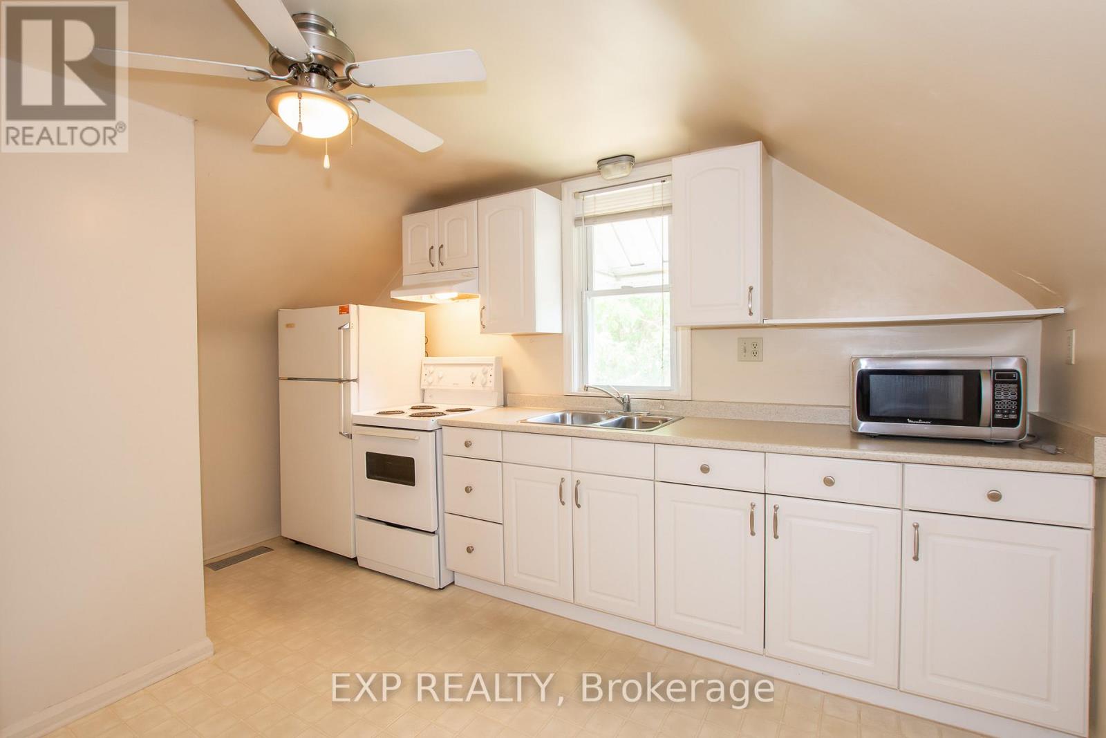 106 HAIG STREET - 15