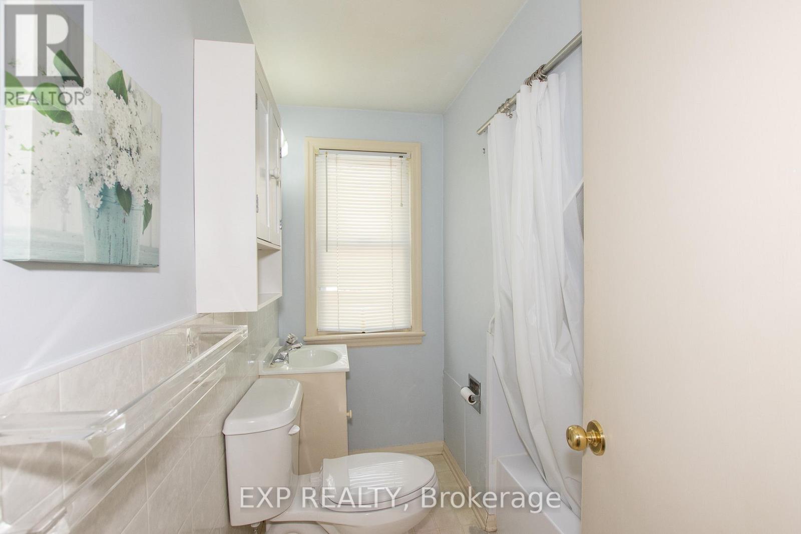 106 HAIG STREET - 16