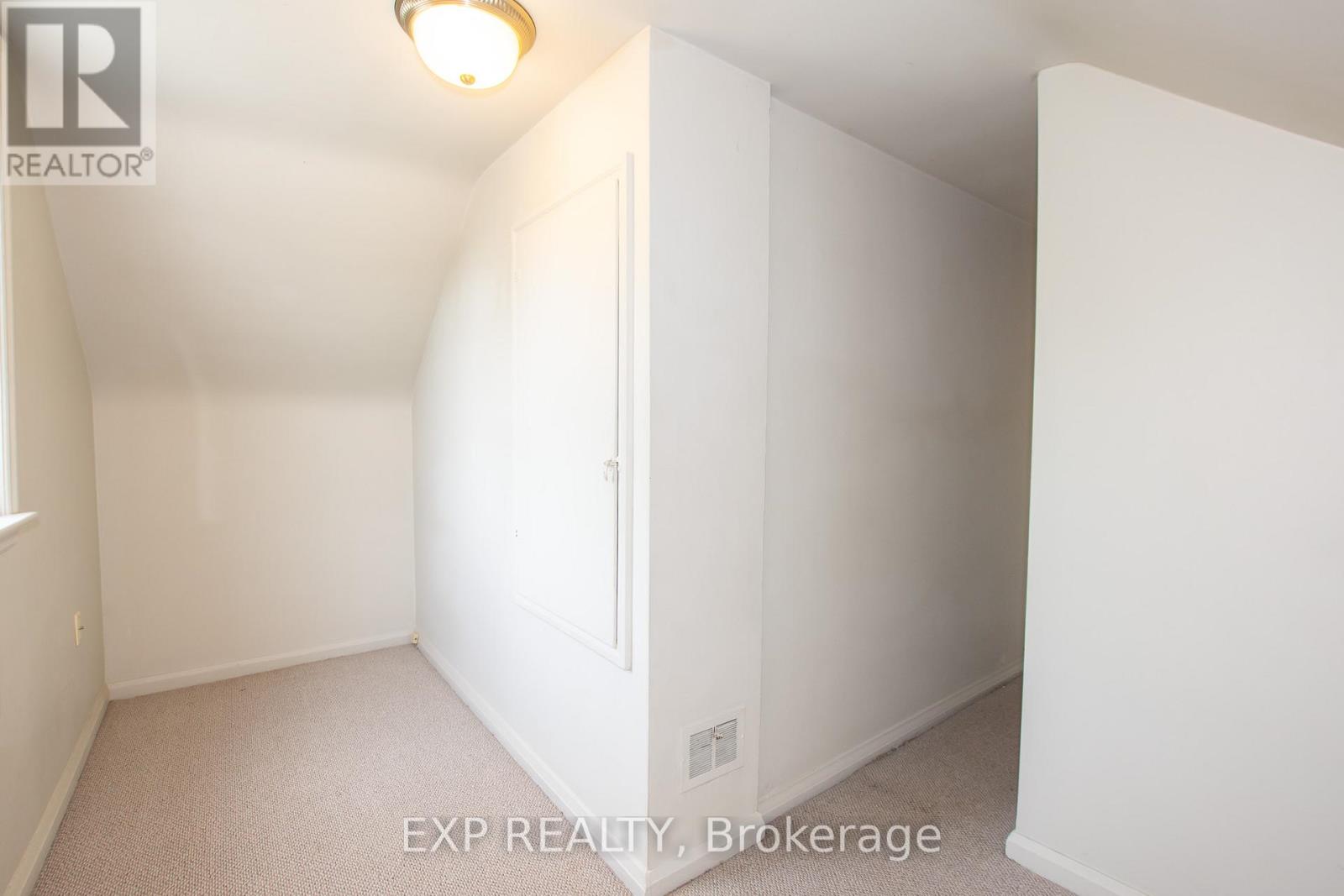 106 HAIG STREET - 18